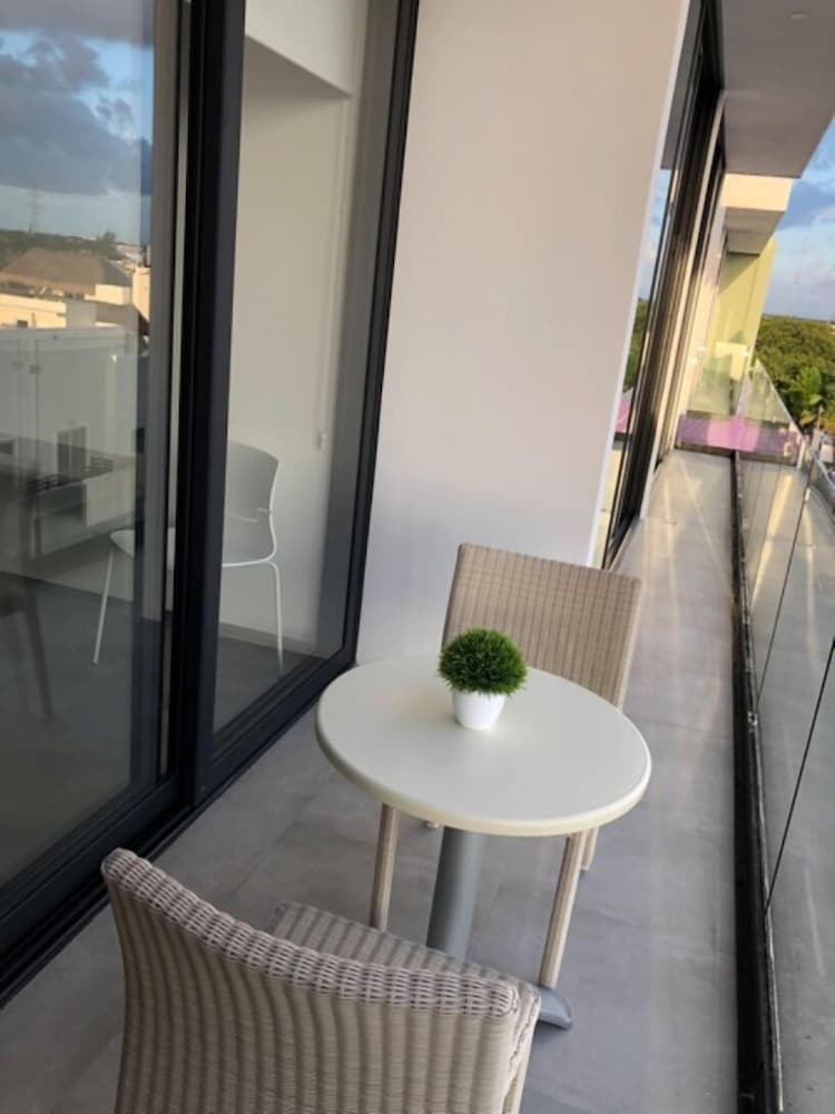 Apartamentos Menesse City Condo 1409