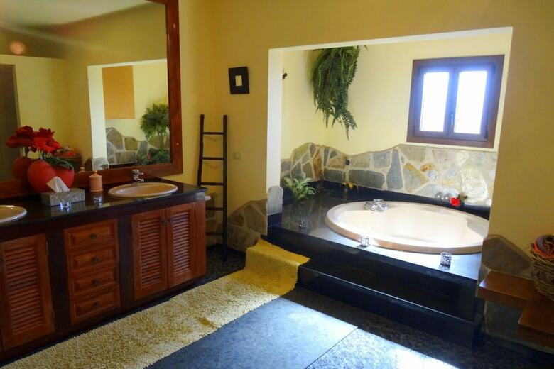 Villa Cristian With Private Pool In La Asomada