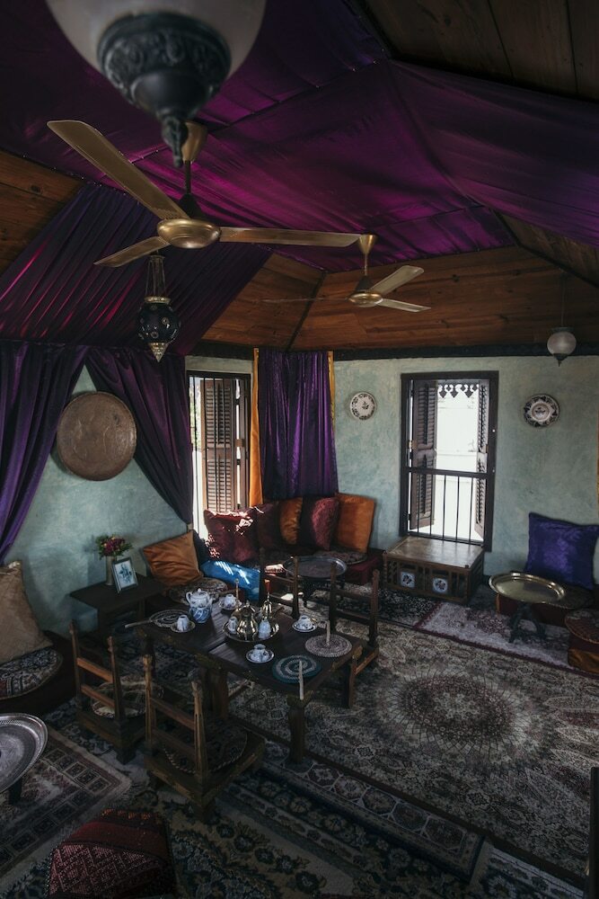 Hotel Emerson On Hurumzi