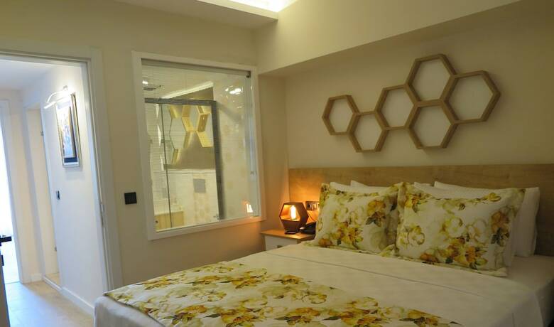Apartamento Ece Marina Suit