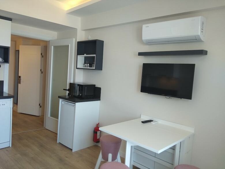 Apartamento Ece Marina Suit