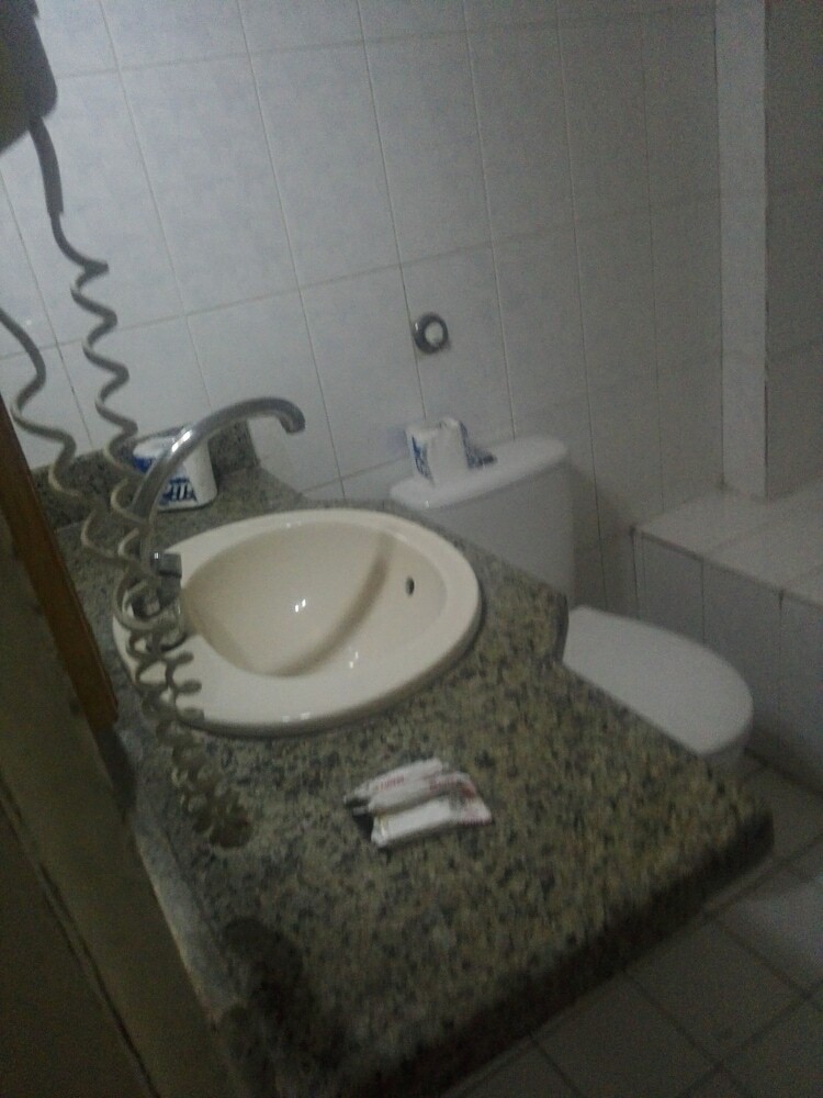 Rezeiky Hotel And Camp Luxor