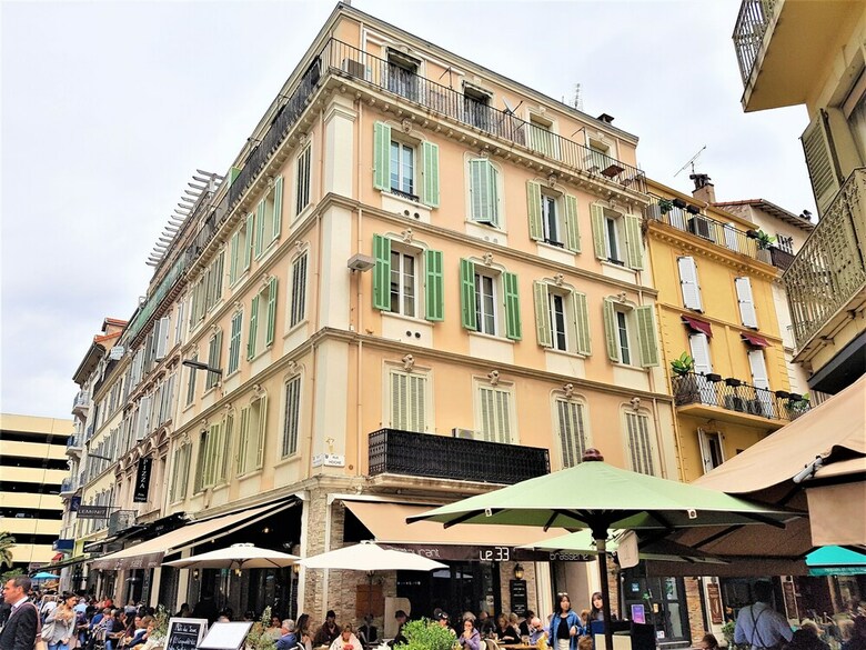 Cannes Luxury Apartments Hoche