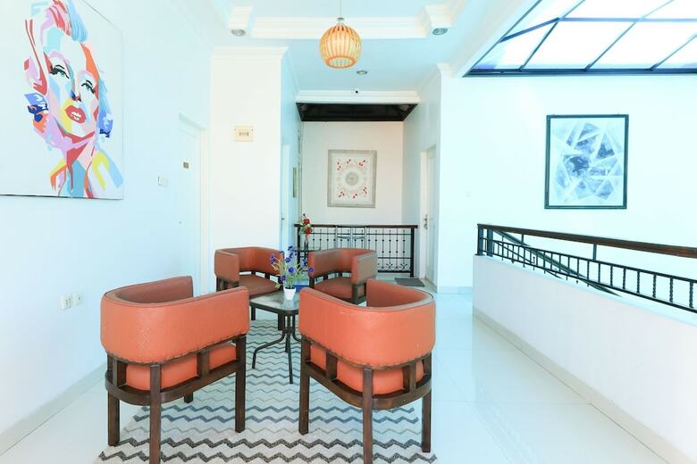 Hotel Ge Jacmart Homestay