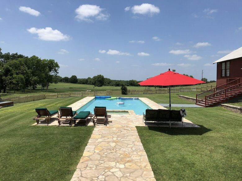 Bed & Breakfast Wakefield Farms Llc