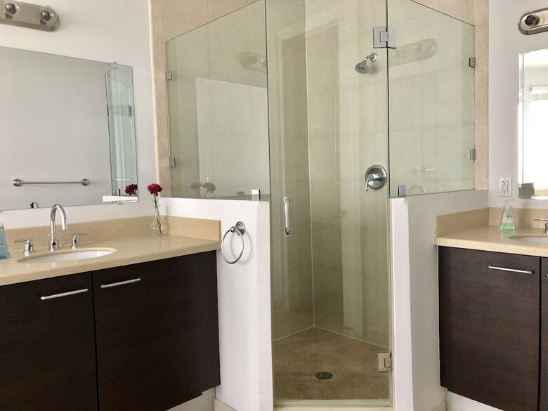 Best Location Close To Everything In Fll