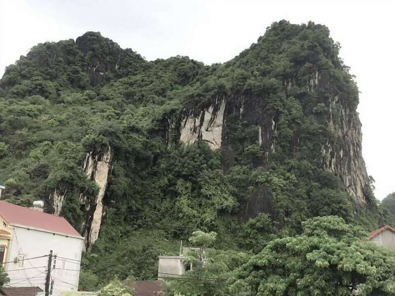 Son Tinh Hotel