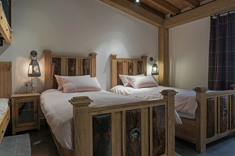 Castle Farmstay Hotel