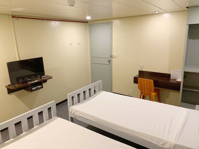Hotel Acme Inn Subic