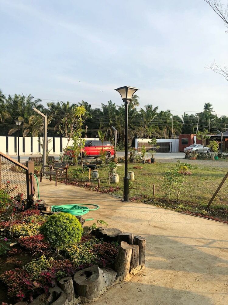 Motel Chan's Smart Living Inn Semporna