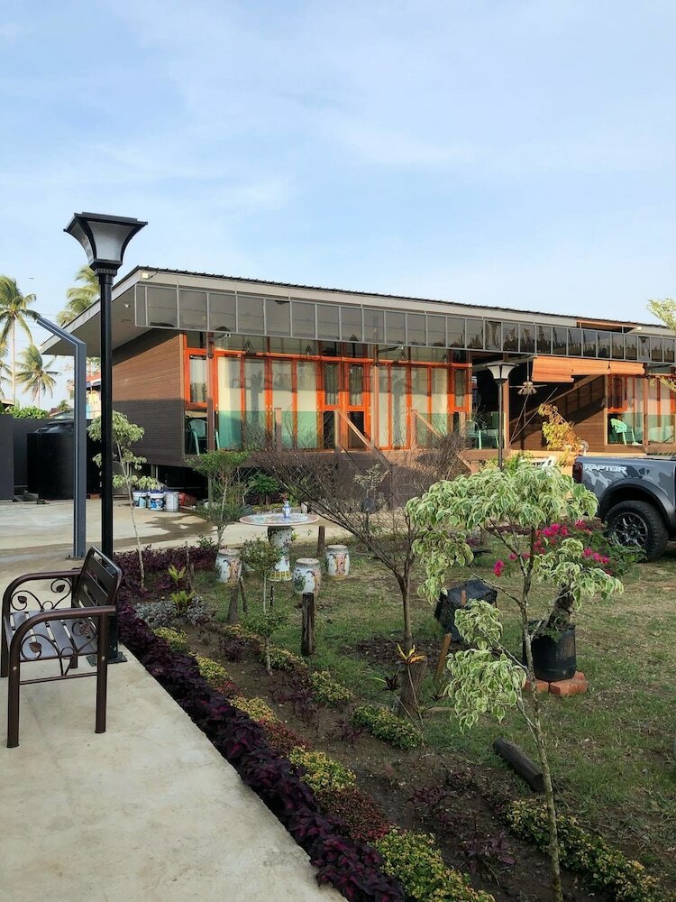 Motel Chan's Smart Living Inn Semporna