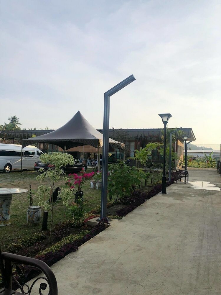 Motel Chan's Smart Living Inn Semporna