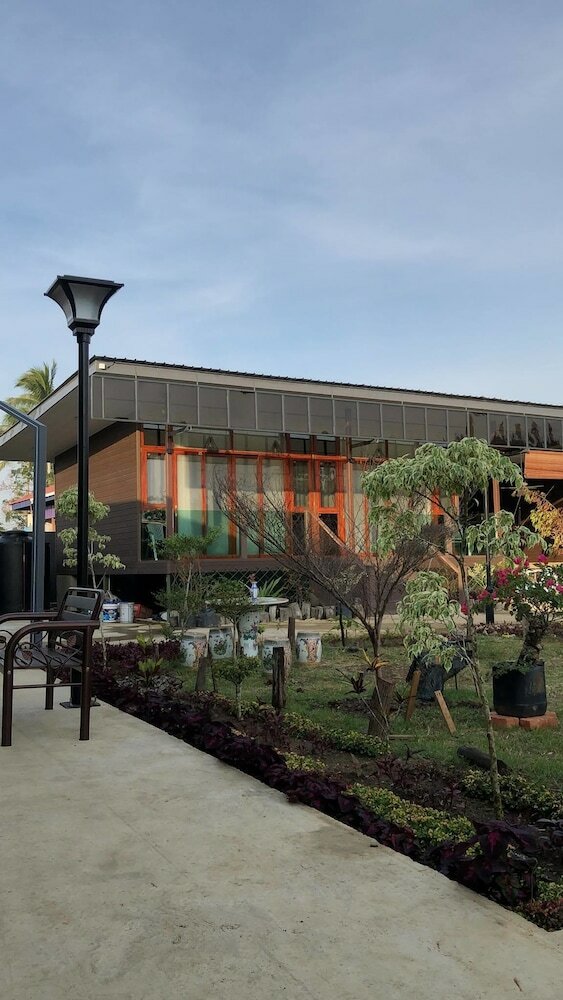 Motel Chan's Smart Living Inn Semporna