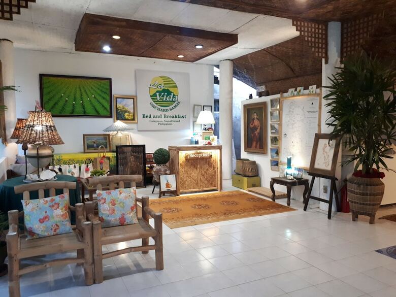 Hostal La Vida Hostel