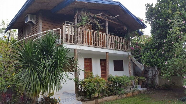 Hostal La Vida Hostel