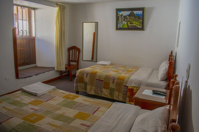 Hostal El Monarca