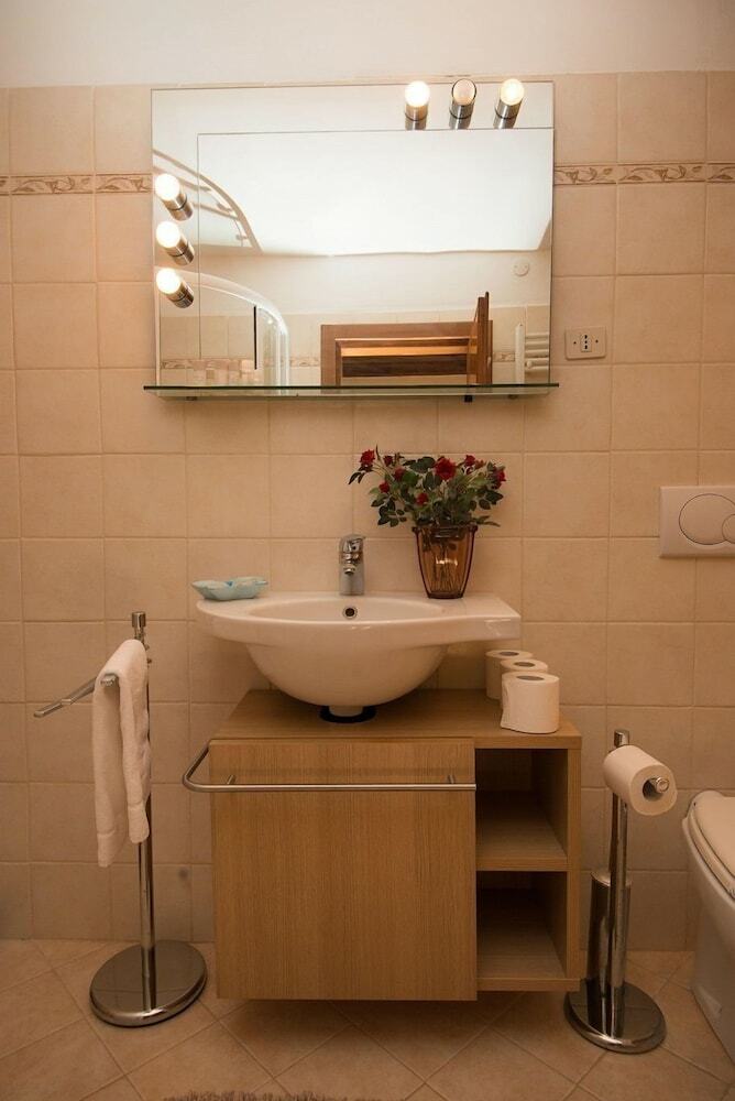 Grimaldi Apartments - San Marco Economy