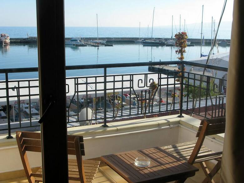 Hotel Iris