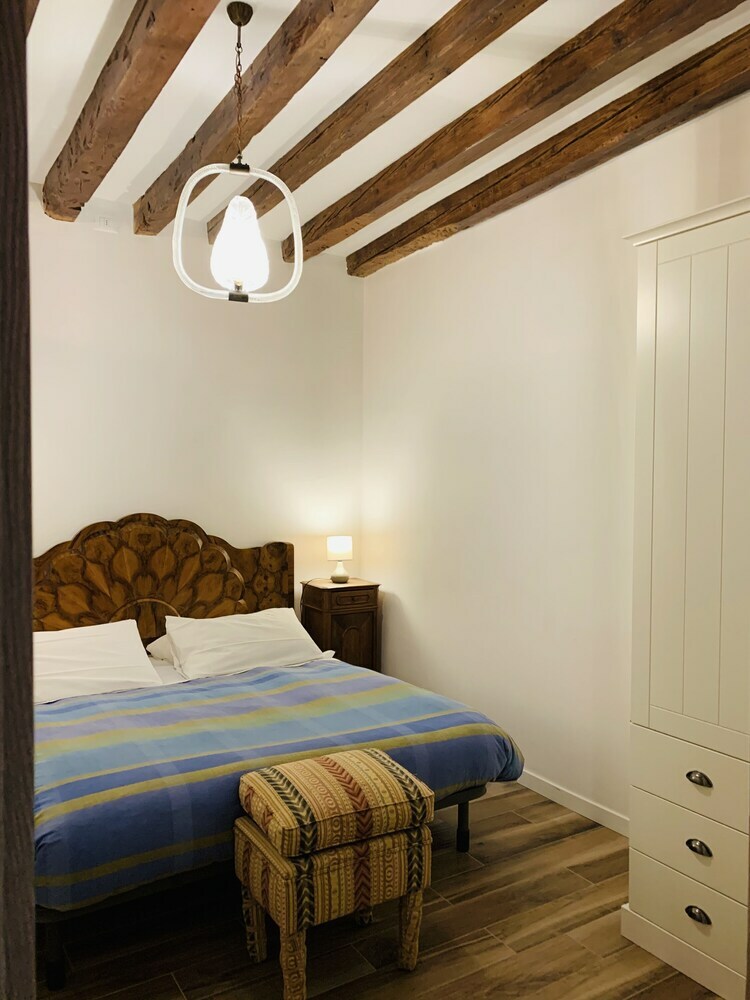 Grimaldi Apartments - Casa Di Emma