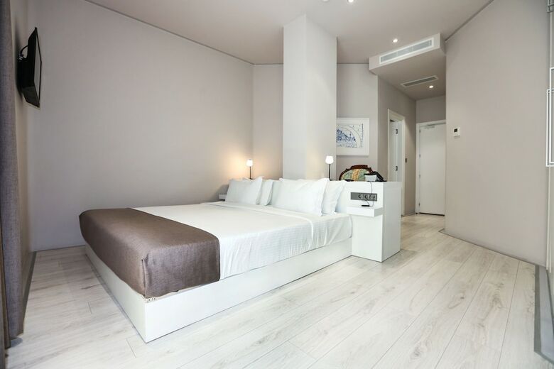 Metro Hotel Tirana