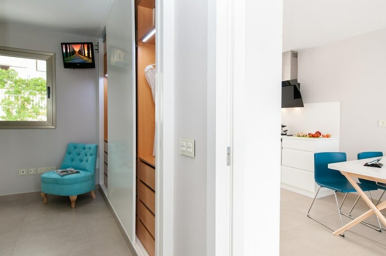 Beachfront Apartment Playa Del Aguila