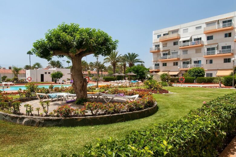 Cozy Apartment Av111 In Playa Del Ingles