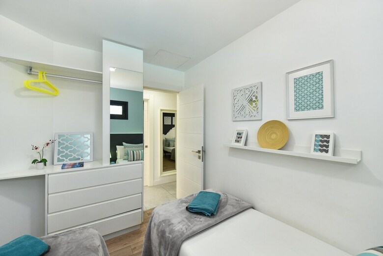 Cosy Bungalow For 6 In Playa Del Ingles Gd04