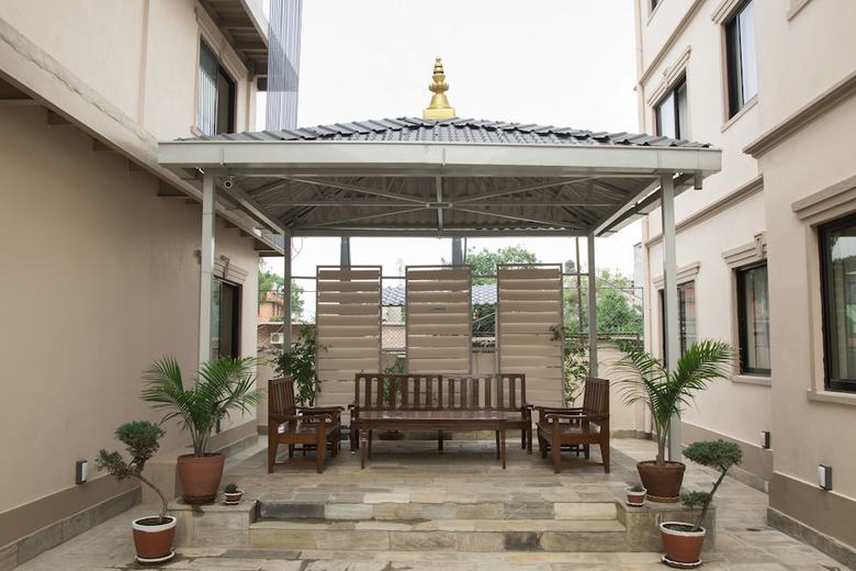 Aparthotel Sarovar Residency Serviced Apartment Hotel