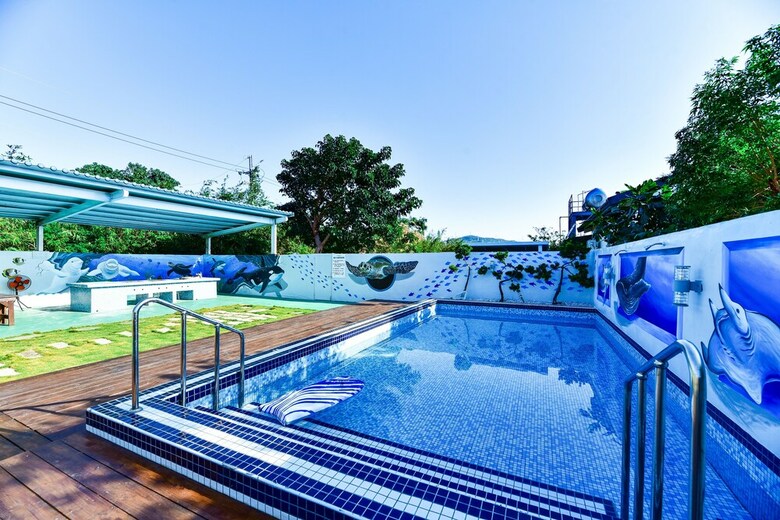 Bed & Breakfast Yingxun Hotel III