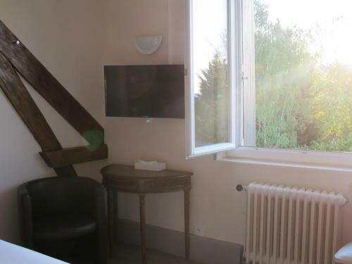Hotel H�tel Deshors-foujanet