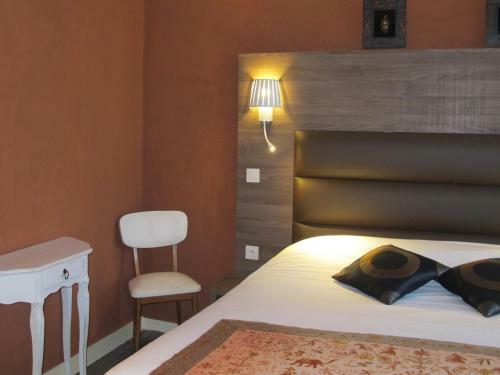 Hotel H�tel Deshors-foujanet