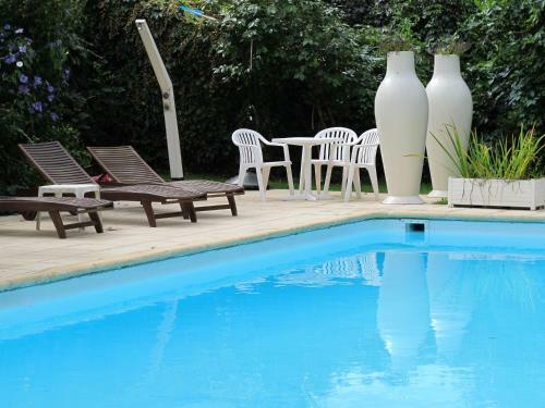Hotel H�tel Deshors-foujanet