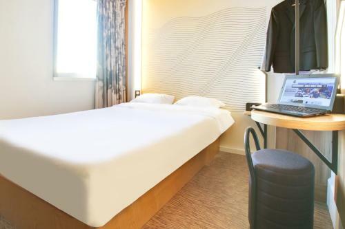 Hotel H�tel B&B Reims Bezannes