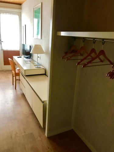 Hotel Logis H�tel Le Clermotel