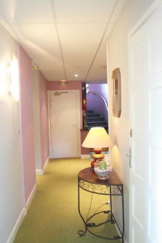 Hotel Roche De Vic