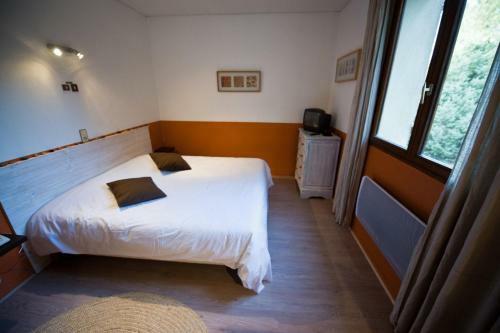Hotel Le Devem De Mirapier