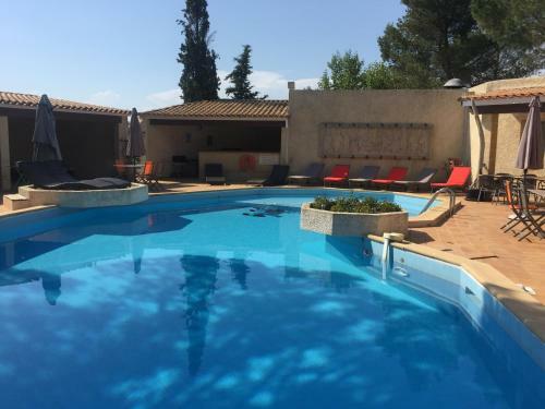 Hotel Le Devem De Mirapier