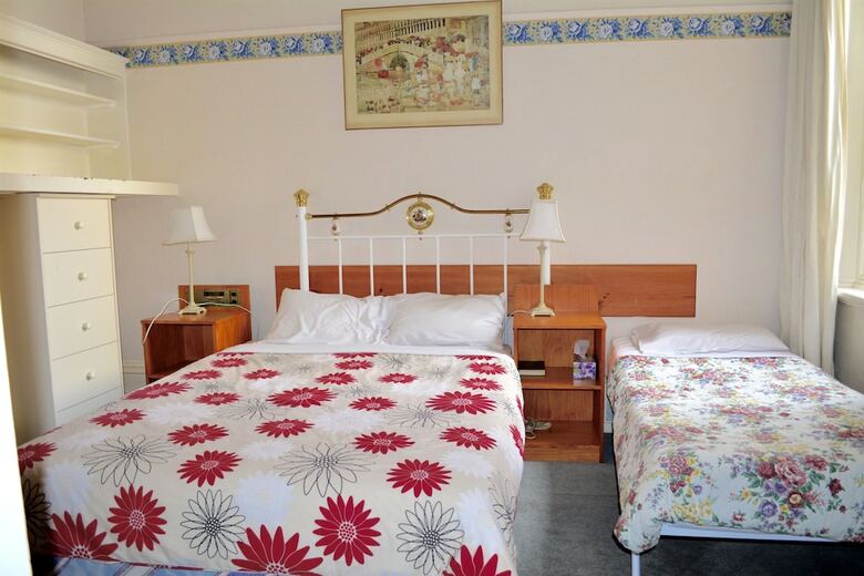 Georgian Court Bed & Breakfast