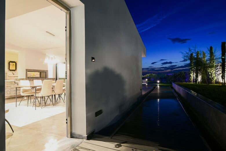Villa Selenia Gold