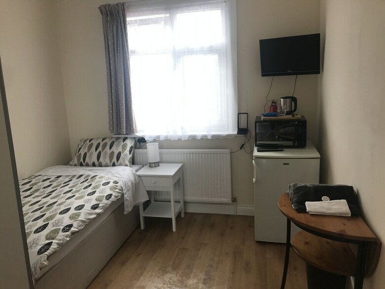Residencia Gladstone Park Gardens