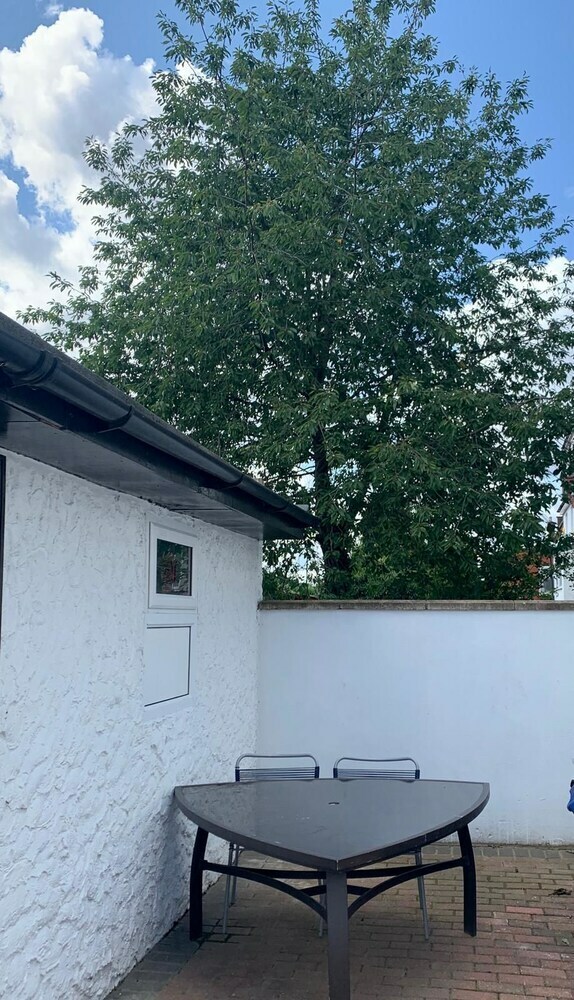 Residencia Gladstone Park Gardens