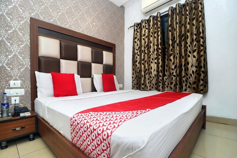 Oyo 19392 Hotel Lexis