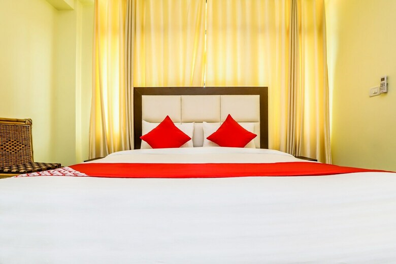 Hotel Oyo 17404 Lata Arcade Inn