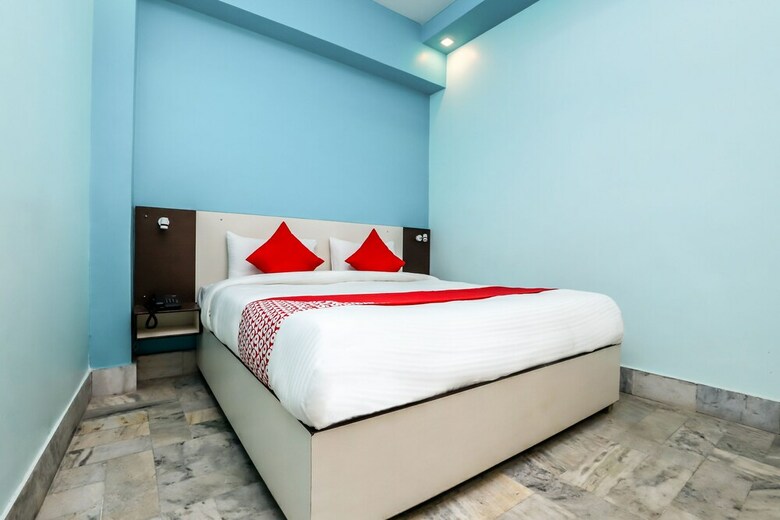 Hotel Oyo 17404 Lata Arcade Inn