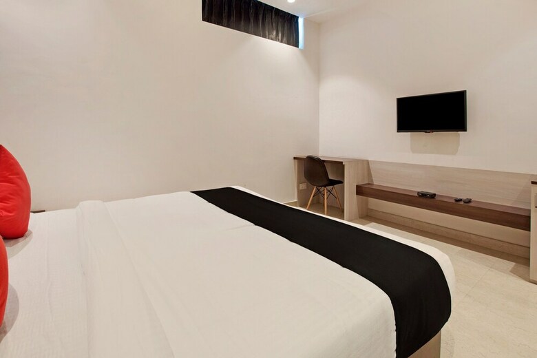 Hotel Capital O 30351 S B Excellency