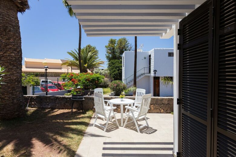 241. Quite Bungalow With Terrace And Barbecue