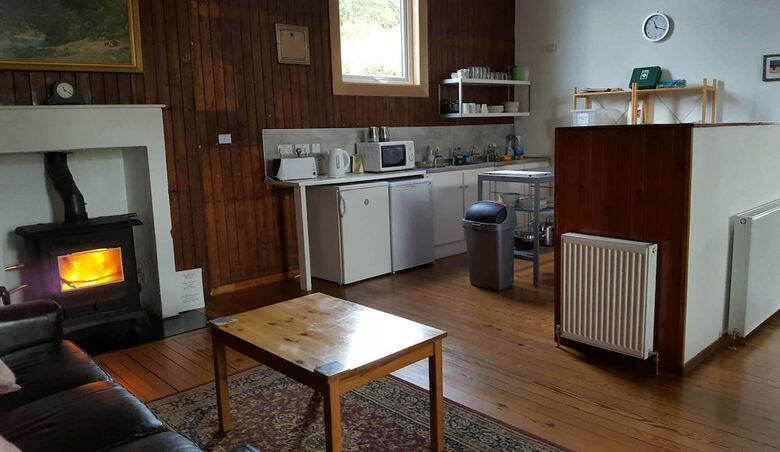 Hostal Helmsdale Hostel