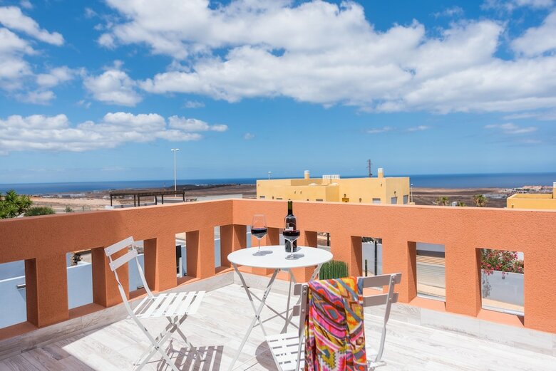 Villa Elena, Ocean View, Heated Pool
