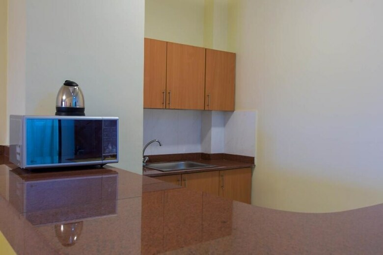 Hotel Maroko Bayshore Suites