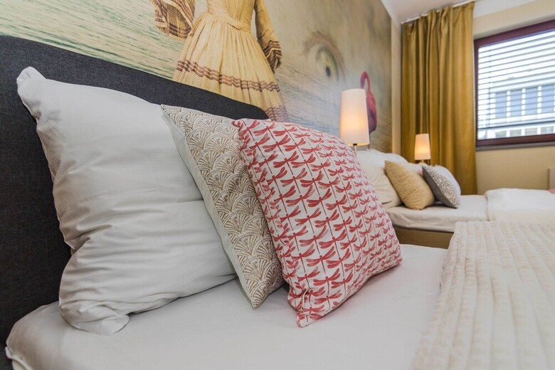 Luxury Center Apartment